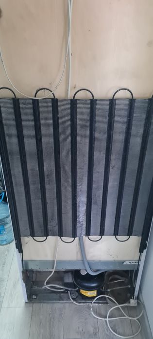 Продам холодильник 15000