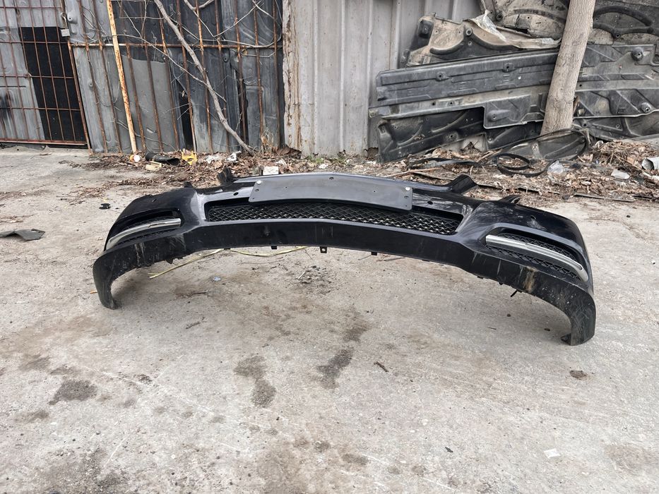 Предна броня Мерцедес Е W212 черна 197