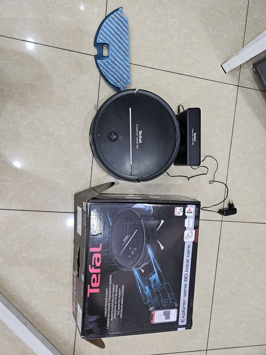 Робот пылесом Тефал