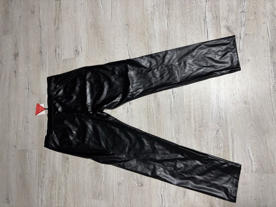 Vand colanti din piele