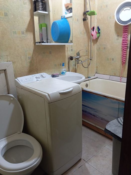 2 ком квартира торг.