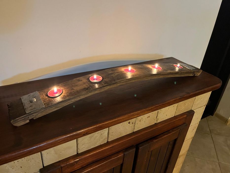 Suport din lemn pentru lumânări