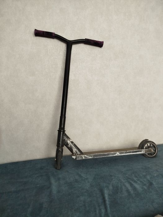 Продам самокат !!