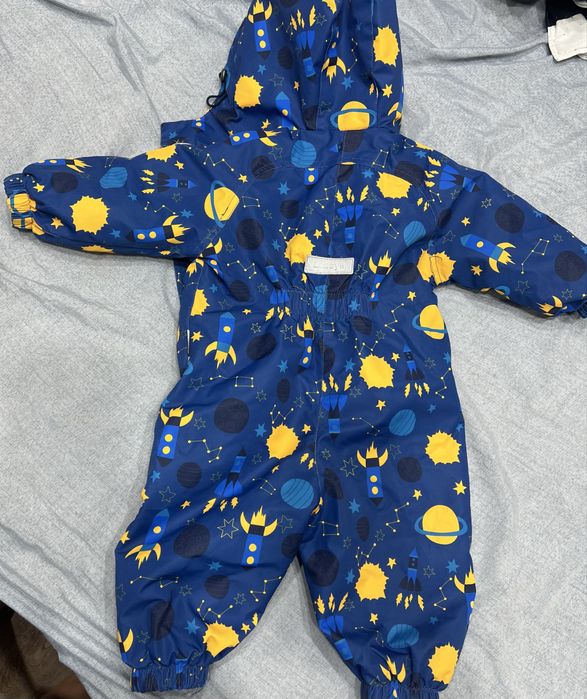 Продам комбинезон весна-осень