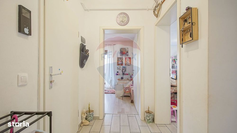 3 Camere || Tractorul || Loc De Parcare || Terasa Si Balcon