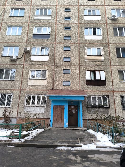 Продам 1 квартиру