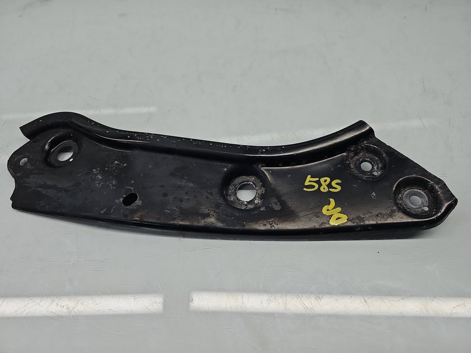 Suport far dreapta Volkswagen Touran (1T3) [Fabr 2010-2015] 1T0805932