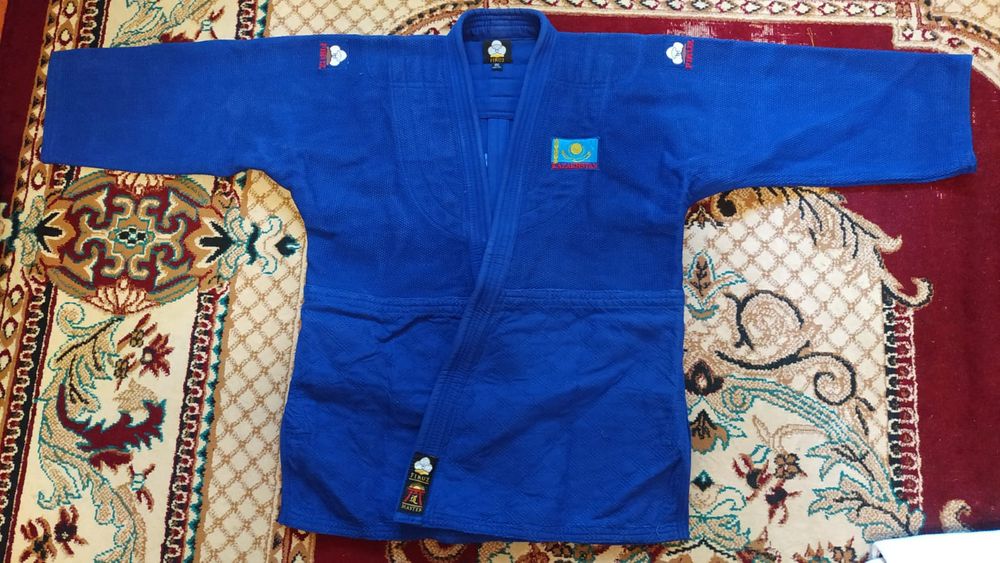 Продам х/б куртки от кимоно