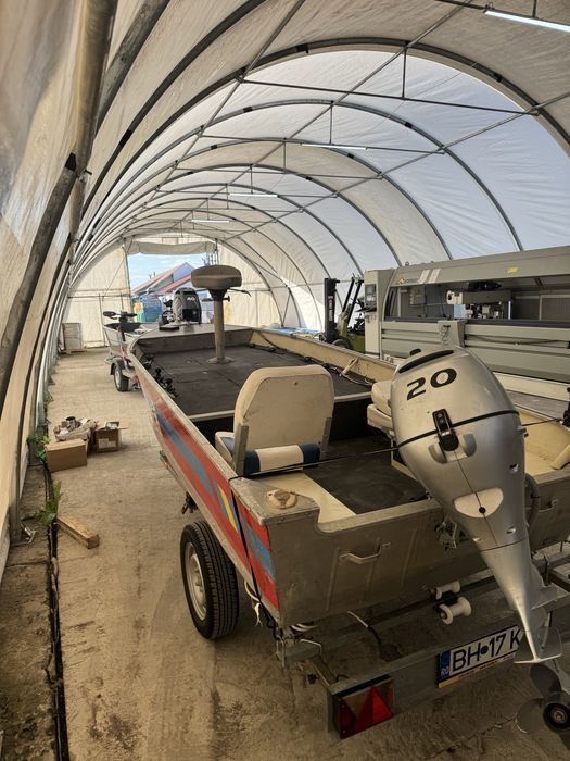 Barca aluminiu Canadian 434 cu motor si peridoc