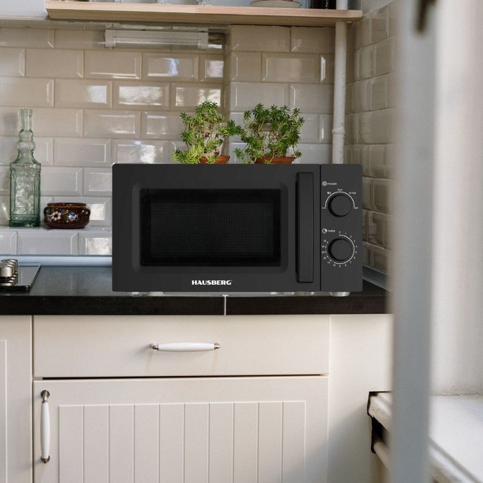 Нова микровълнова фурна HAUSBERG HB-8008NG, 20 литра, входна мощност 1150 W, мощност 700 W,