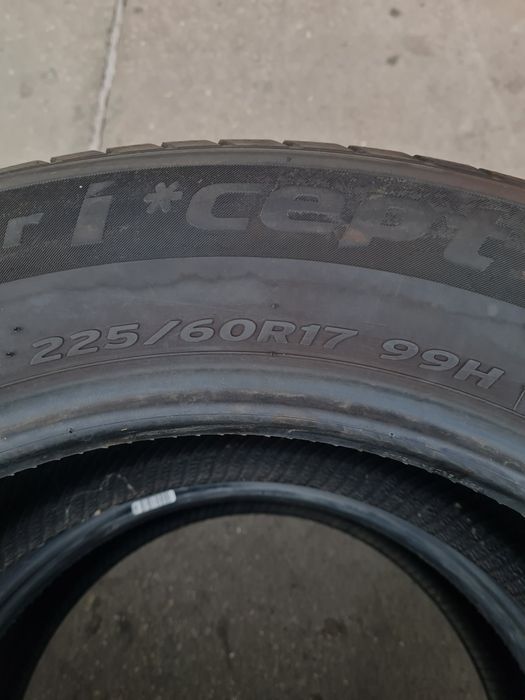 Зимни гуми 2 броя HANKOOK Winte Icept Evo2 225 60 R17