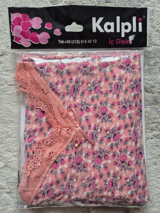 Комплект от потник и бикини