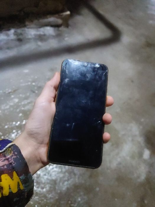 Обмен Huawei P smart, Y5 2019 2-sim