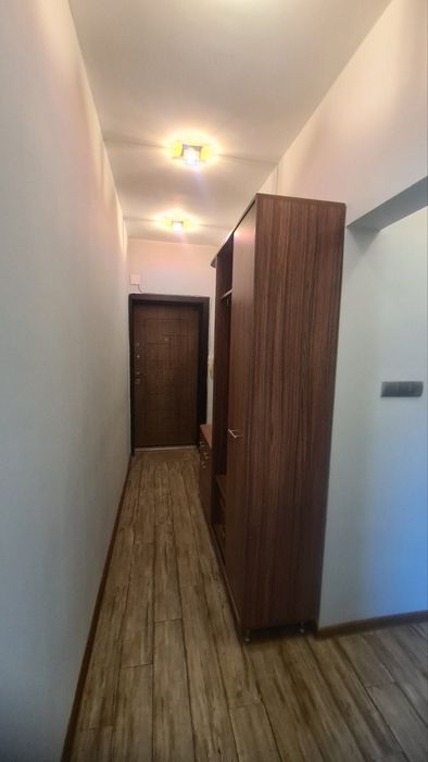 Дава се под наем Тристаен апартамент в Варна, Център - 80 кв.м за 800 € - Снимка #9