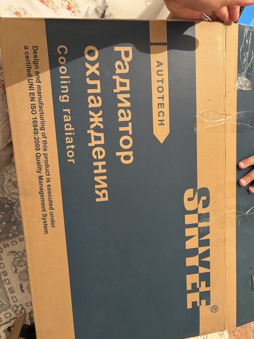 Радиатор охлаждение лада приора2