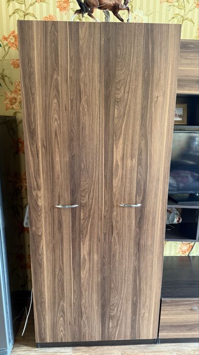 Стенка-горка для гостиной