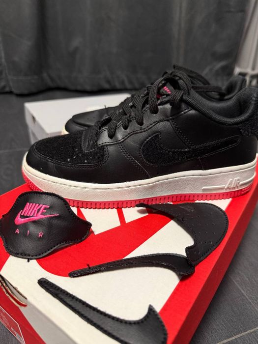 Nike Air Force 1 Hyper pink