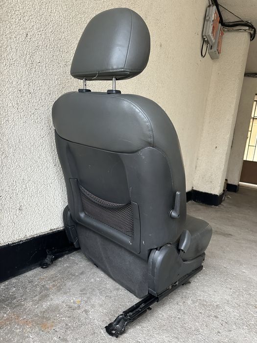 Седалка за Хюндай Санта фе 2002