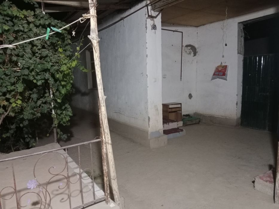 Uy sotiladi shoshilinchda