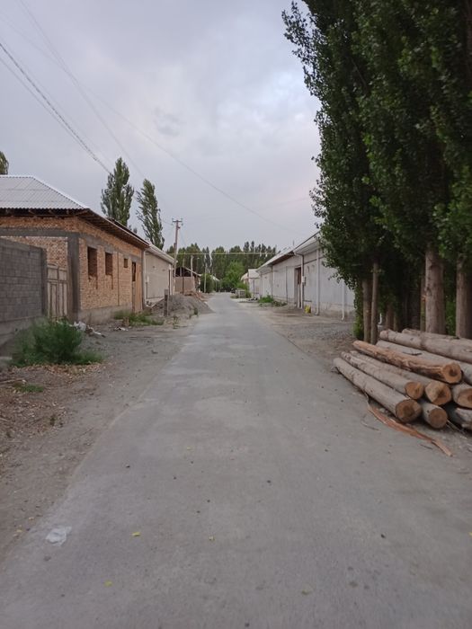 Yer uchaska sotiladi