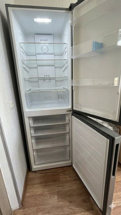 Холодильник  Haier