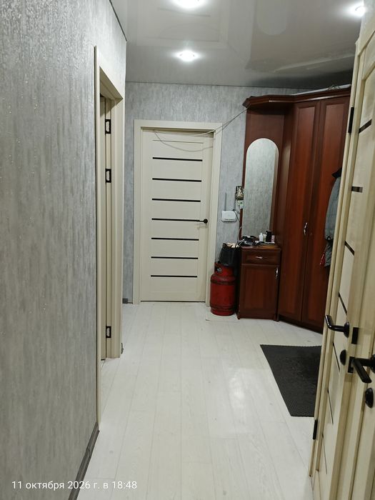 Продам 3 комнатную квартиру