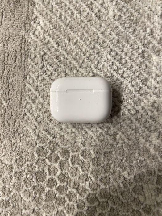 Продам наушники AirPods pro 2