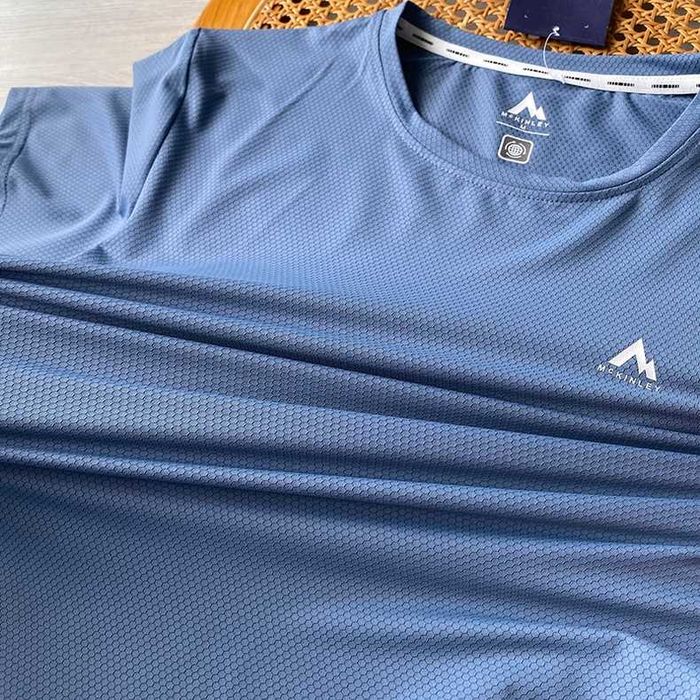 McKinley (Австрия) тонкая дышащая мужская  термофутболка