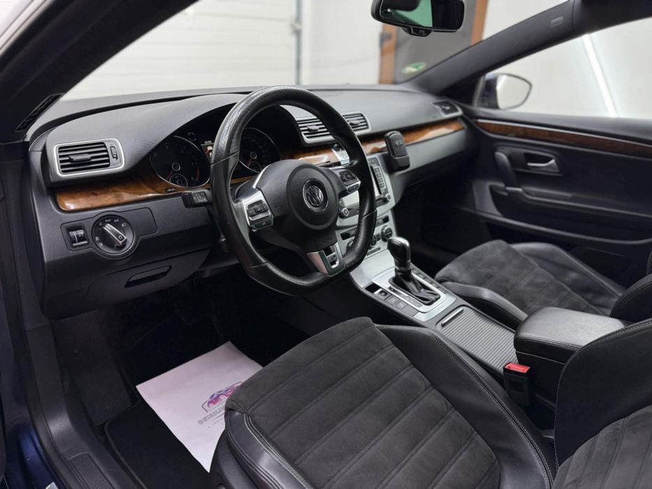 Volkswagen Passat CC R-line