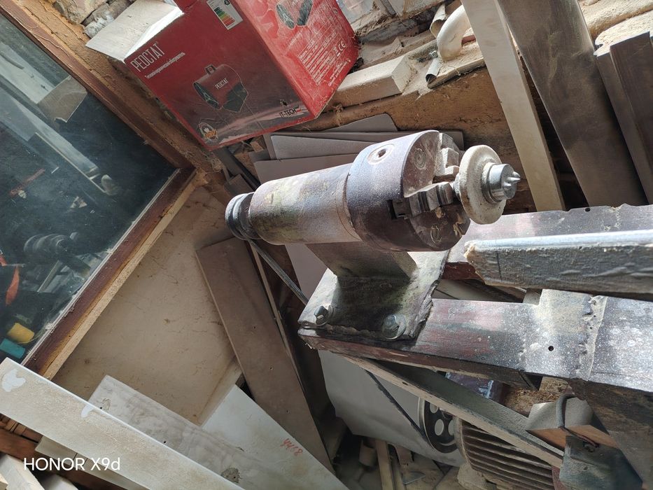 Токарный станок. Б. у