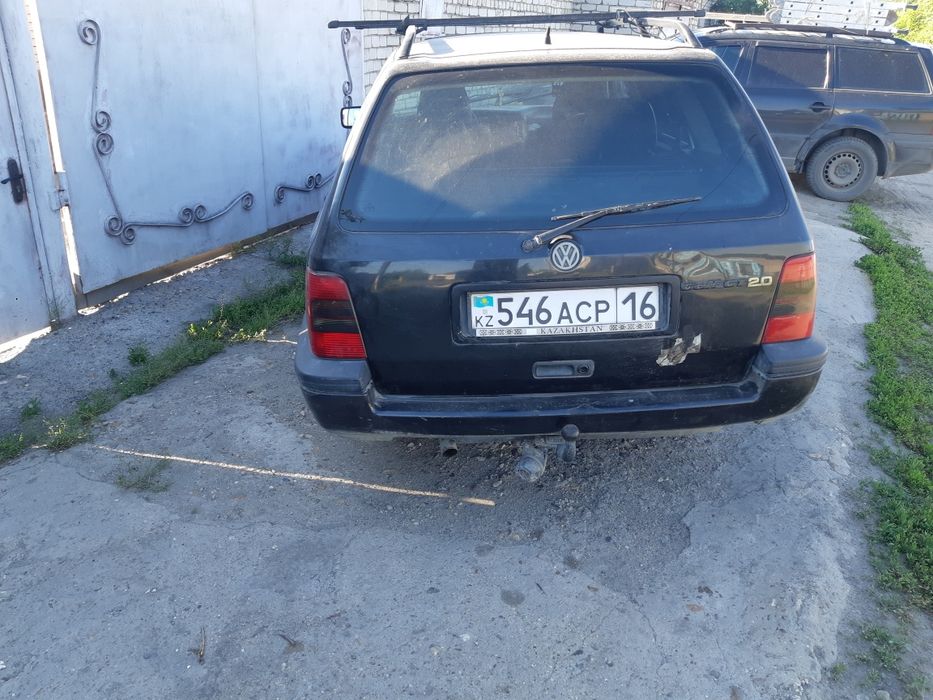 Продам гольф б3  роодам срочно, торг имеется.