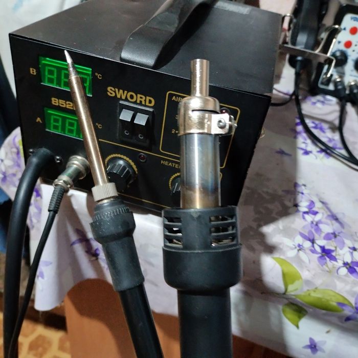 Продам паяльную станцию