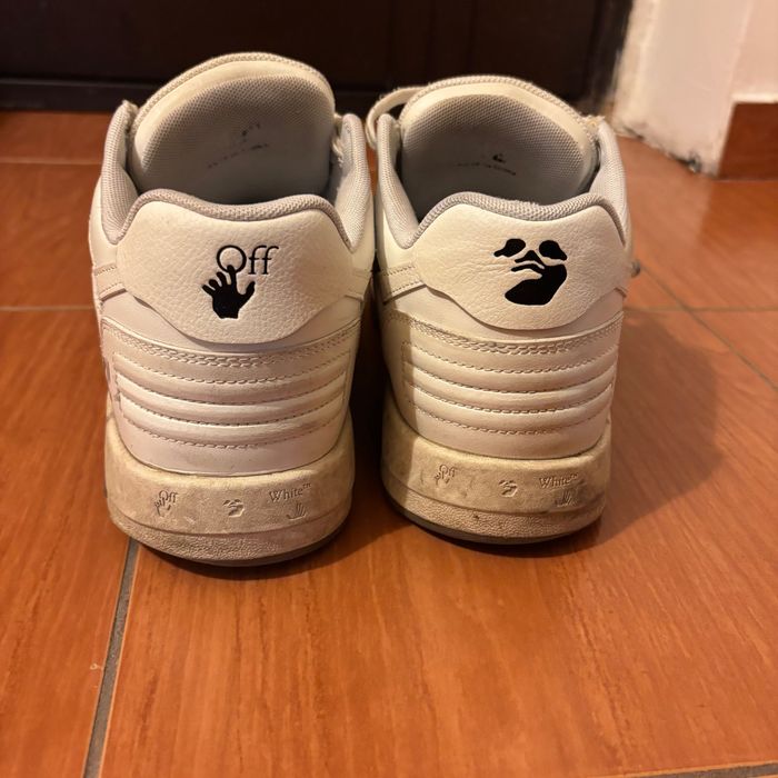 Off white Out Off Office