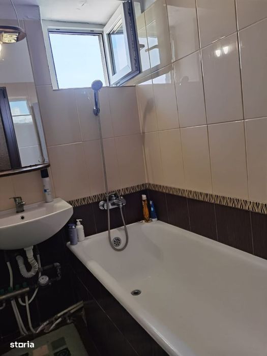 Apartament 5 camere Piata Mare