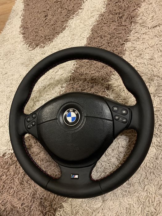 Обшивки багажника на Бмв