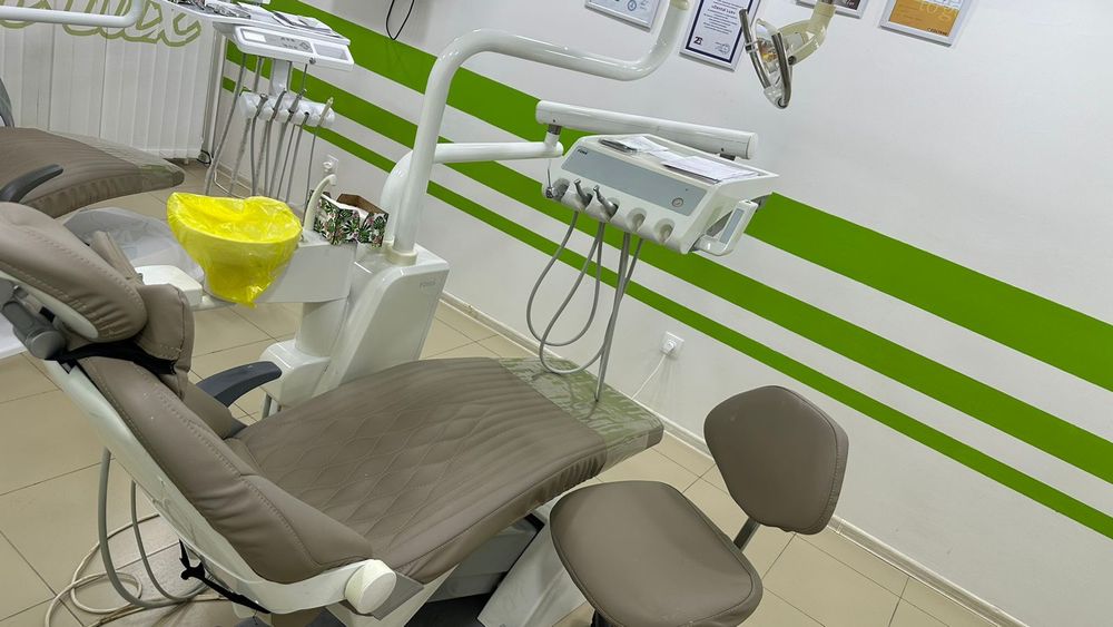 Стоматологический кресло