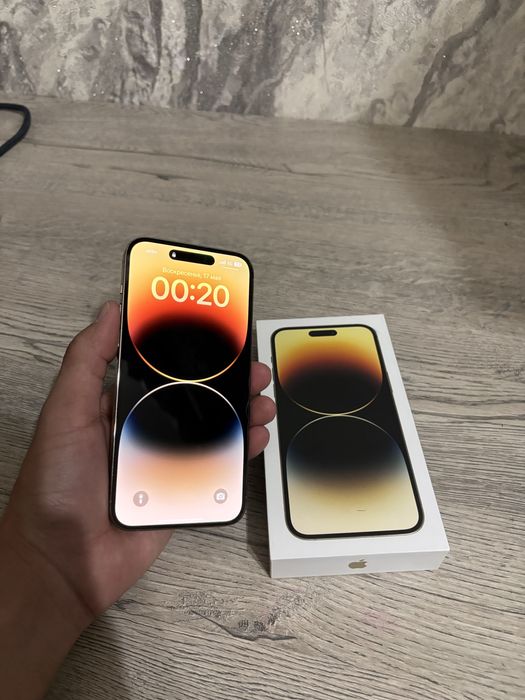 Продаю Iphone 14 PRO MAX 256