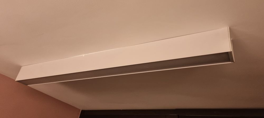 Луминесцентна лампа, осветително тяло с алуминиев корпус - 150х8х10см