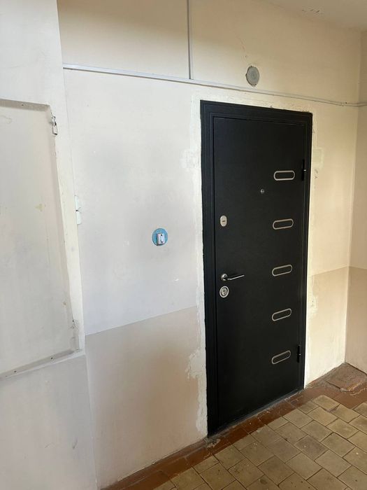 Ibn Sino 2 da dom sotiladi