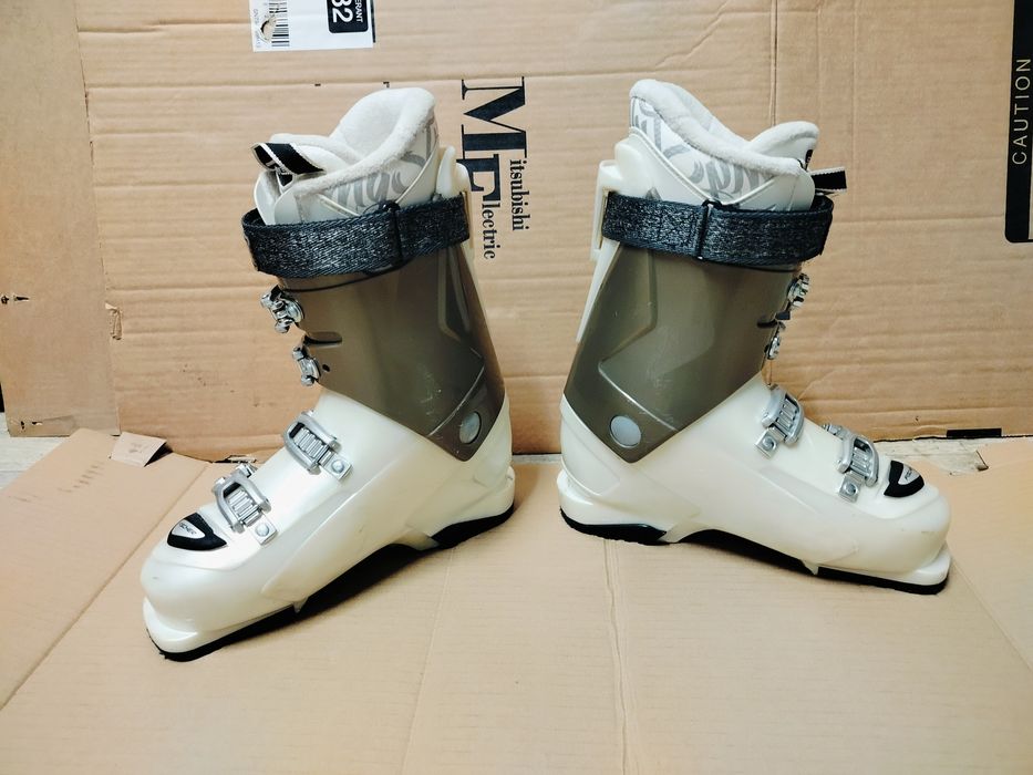 Дамски ски обувки Fischer 38