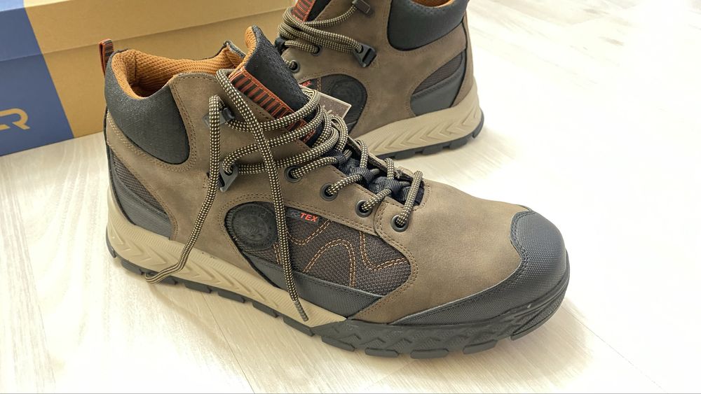 Новые полуботинки 45 р