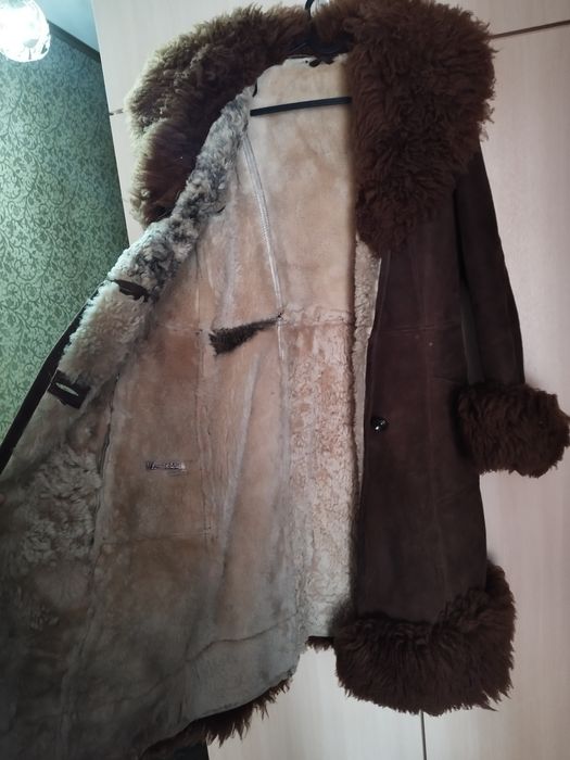 Палто от овча кожа,чиста вълна