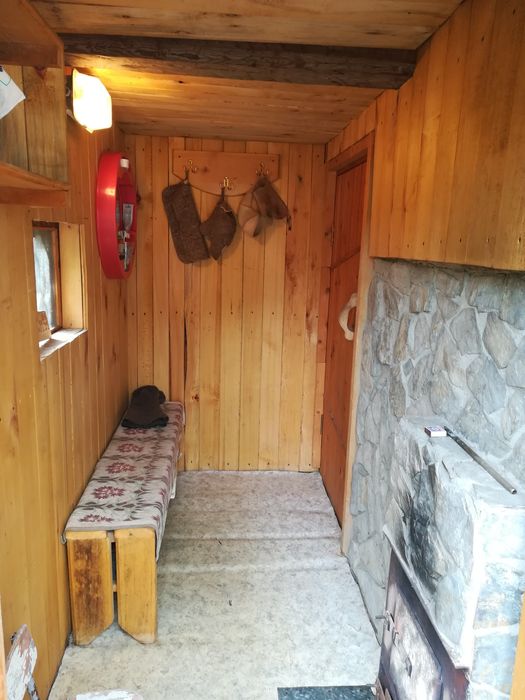 Продам дачу в районе 22 км на берегу Ульбы