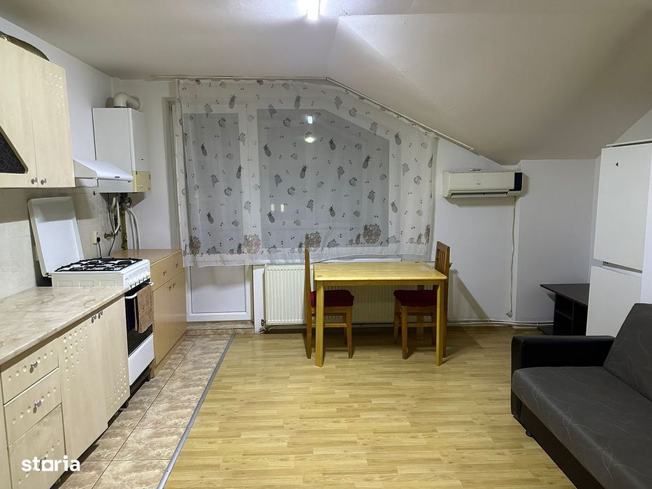 Ap 2 camere et. 3 zona Casa Somesana
