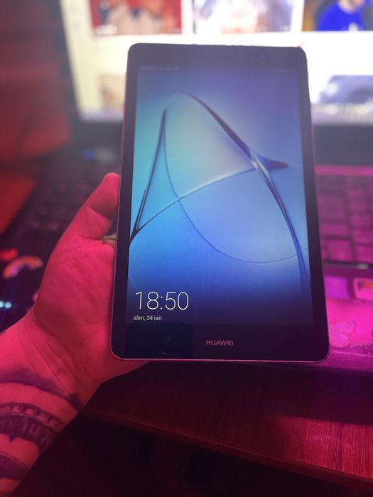 Tableta Huawei  mediapad T3