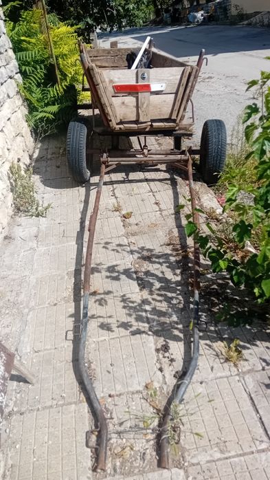 Каруца  лът форма