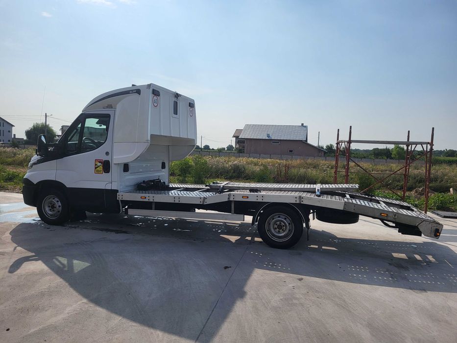 Iveco Daily Autoplatformă