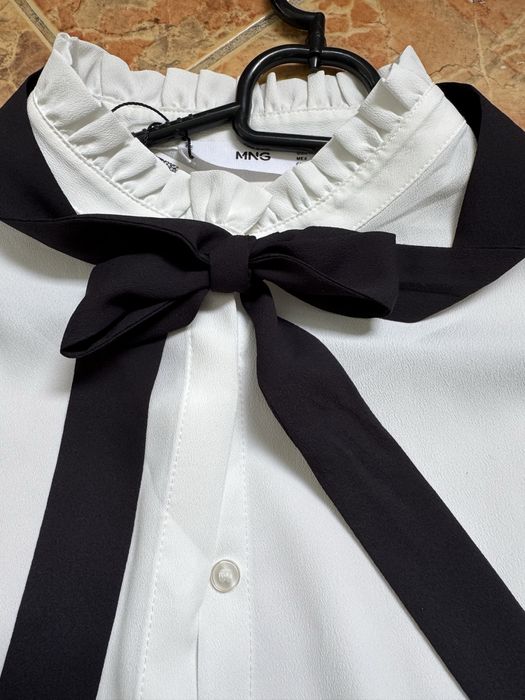 Bluza Mango noua cu eticheta