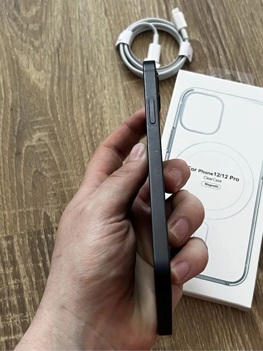 iPhone 12 64Gb 77% Без Ремонта!