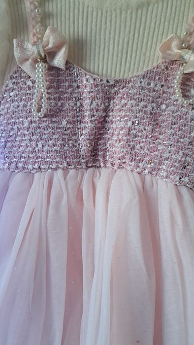 Rochita fete superba